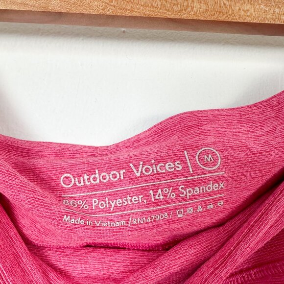Outdoor Voices | Athena Crop Top (small) & Warmup 3/4 Legging (med) Set in Pink - Picture 9 of 9